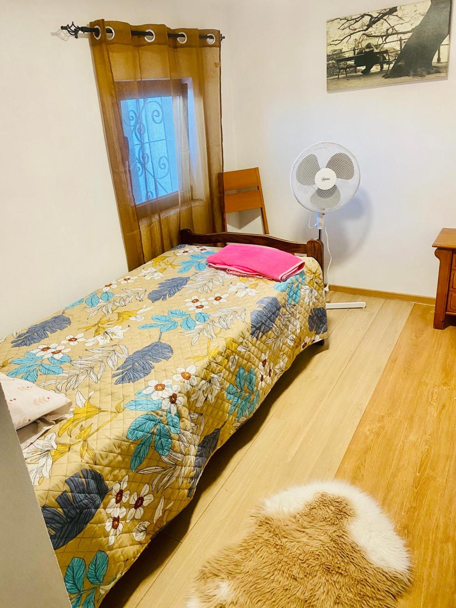 Japji Guest House Esmeriz Vitoria Eksteriør billede